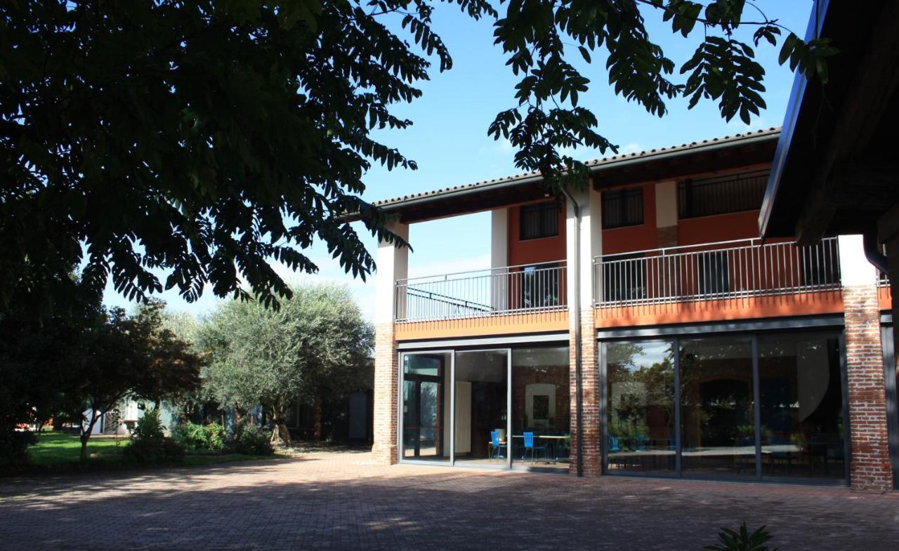 Agriturismo Fiorbello Montirone Екстериор снимка