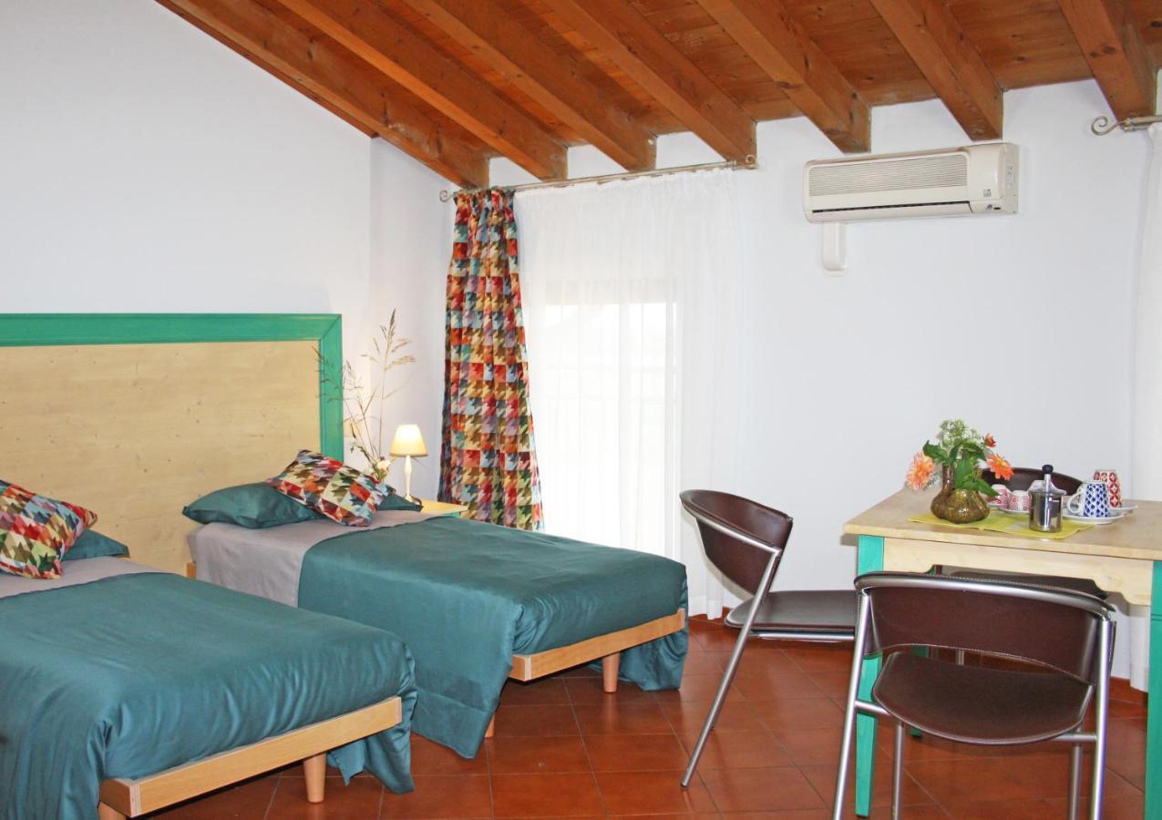 Agriturismo Fiorbello Montirone Екстериор снимка